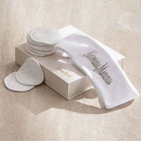 Neiman Marcus Face Cleansing Rounds & Headband Boxed Set 🧖🏽‍♀️ NEW - Picture 2 of 5